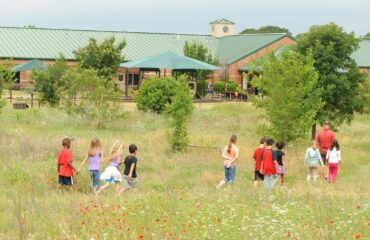 The-Montessori-Academy-of-Arlington